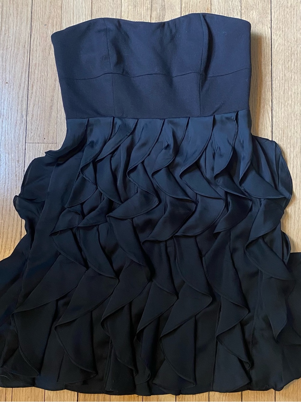 LC Lauren Conrad Dress Women’s 6 Cocktail Party Black Strapless Tiered ruffle